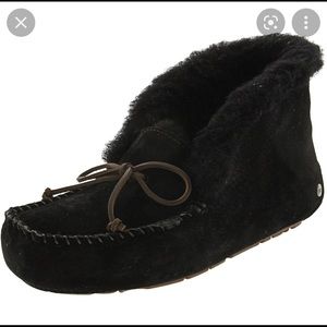UGG Alena Slipper Moccasin Women’s Size 10 Black